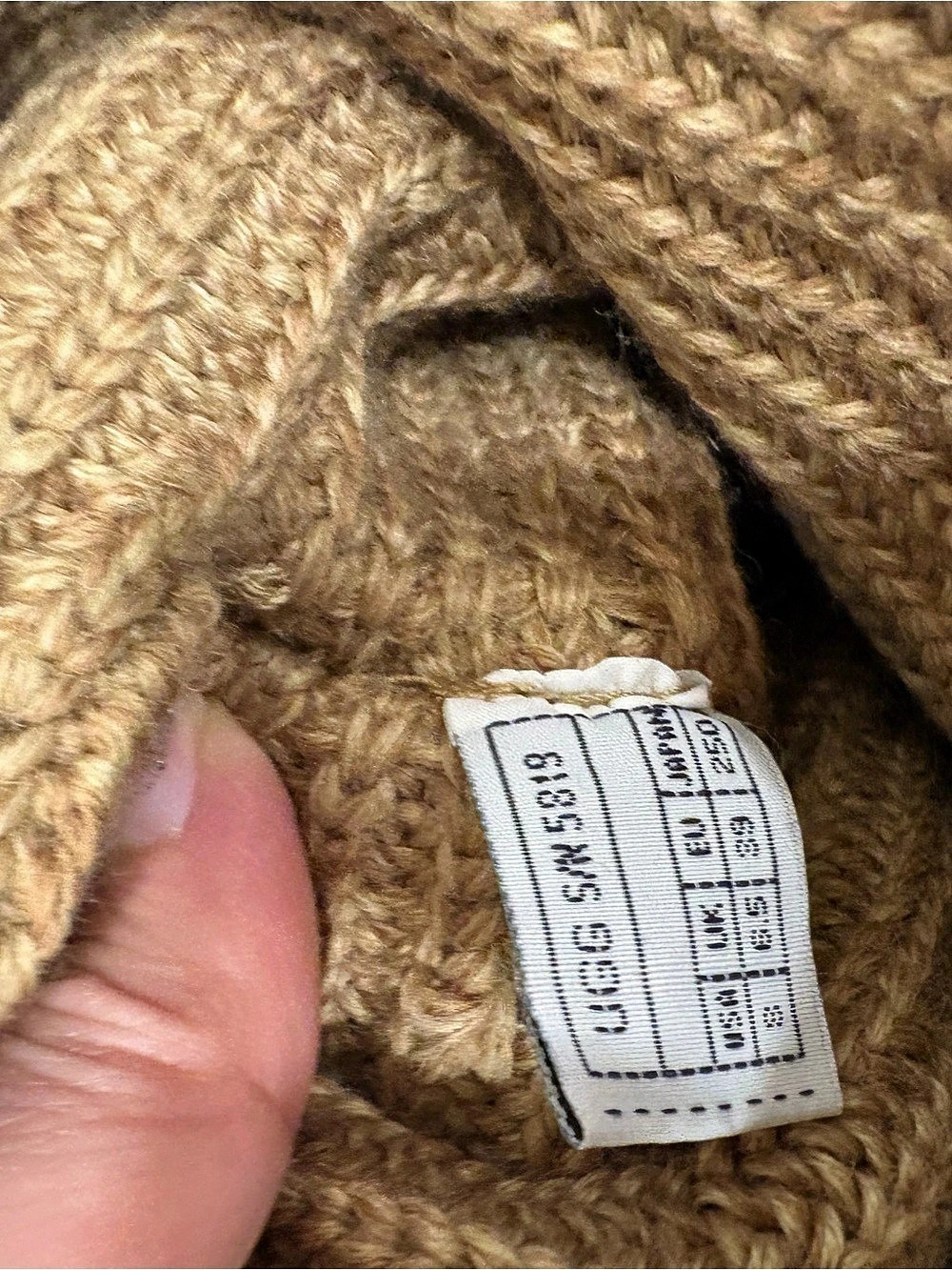 UGG Classic Cardy Knit Boots in Tan Brown Women's size 8 - Picture 8 of 9